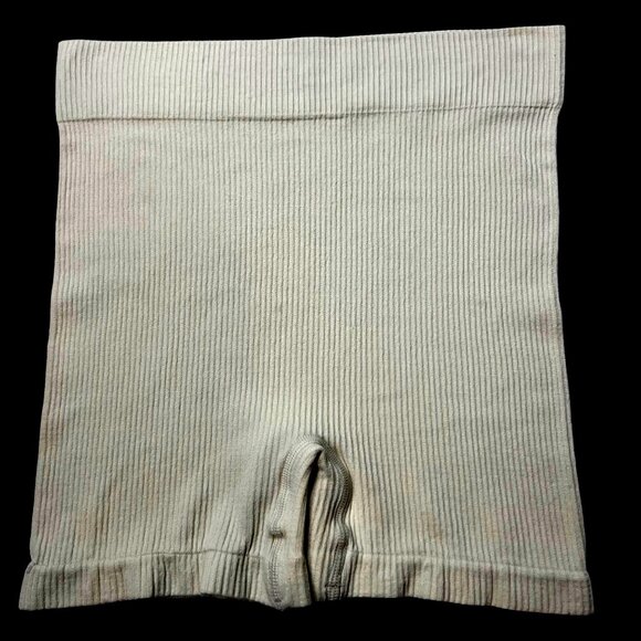 SKIMS Stretch Rib Short NEW Bone S/M - Picture 3 of 10